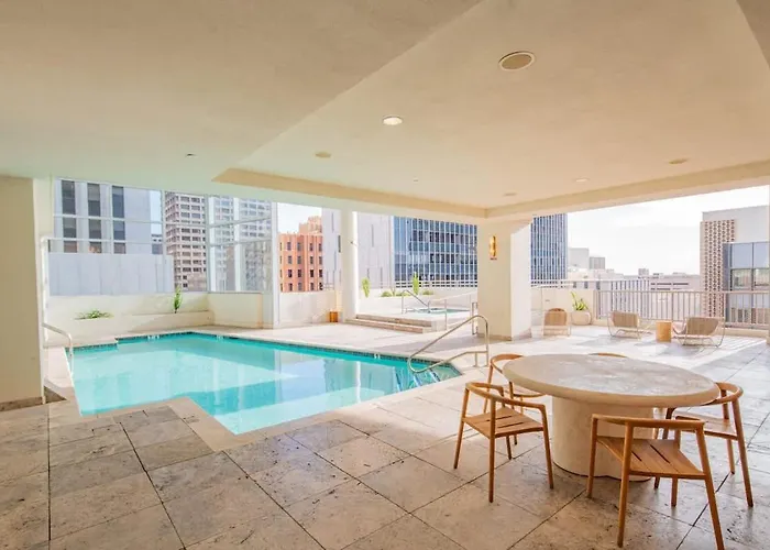 Near Chase Field Balcony Pool Gym Parking Wd *