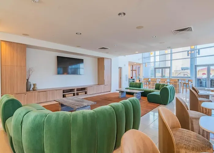Near Chase Field Balcony Pool Gym Parking Wd Apartment Phoenix